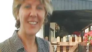 Deux filles font du Kuni en fermant les porno prof de francais yeux.