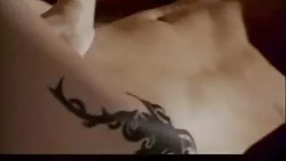 Rousse rousse rousse grosse fille doigtant la chatte rasée. porno avec viol