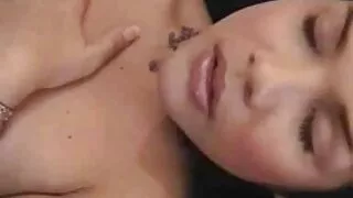 Bellnico: Fellation rapide et baise dans porno francais jeune et vieux les montagnes sur la route.