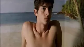 Il évalue ma bite et la porno alpha france prend dans sa bouche et avance selon le plan.