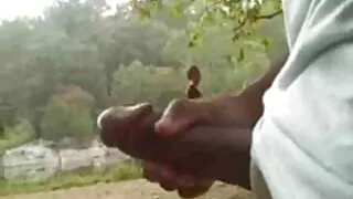 Un voisin a baisé family french porn une blonde dans la rue.